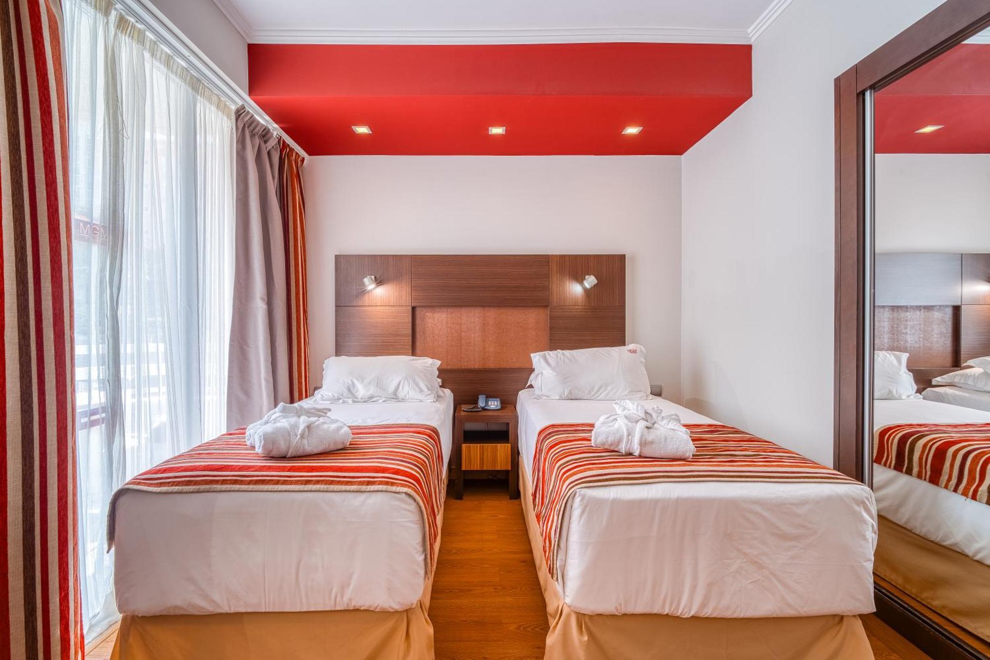 Muthu Raga Madeira Hotel Фуншал Екстериор снимка