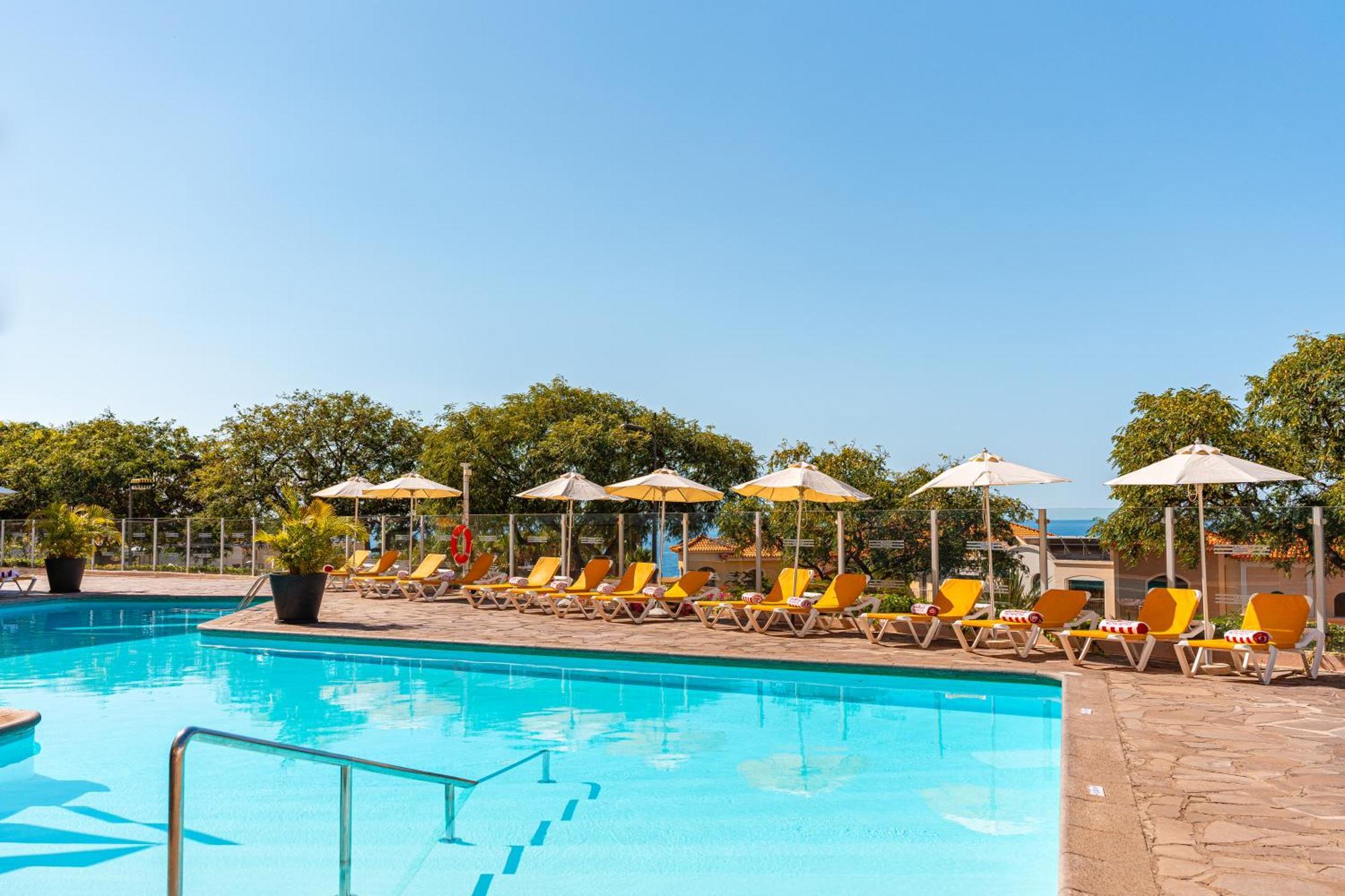 Muthu Raga Madeira Hotel Фуншал Екстериор снимка